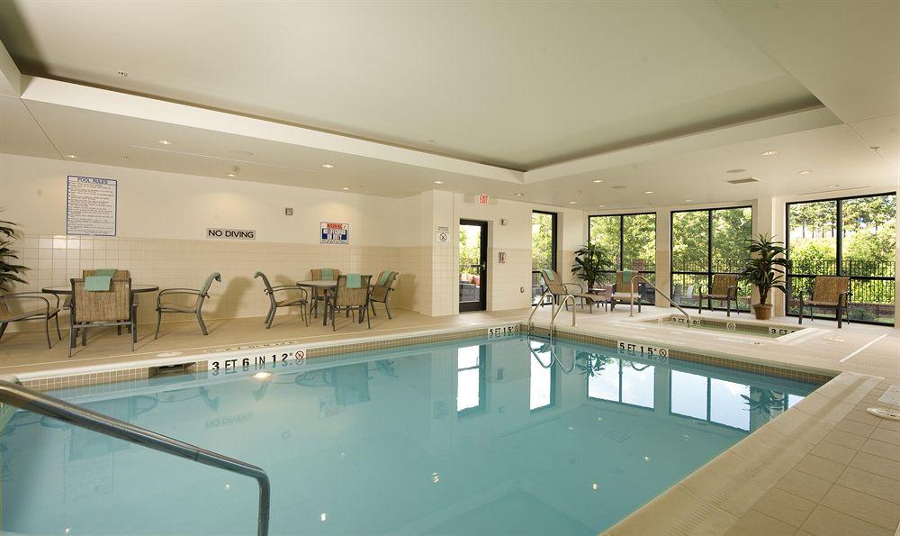 Courtyard By Marriott Atlanta Buford Mall Of Georgia Экстерьер фото