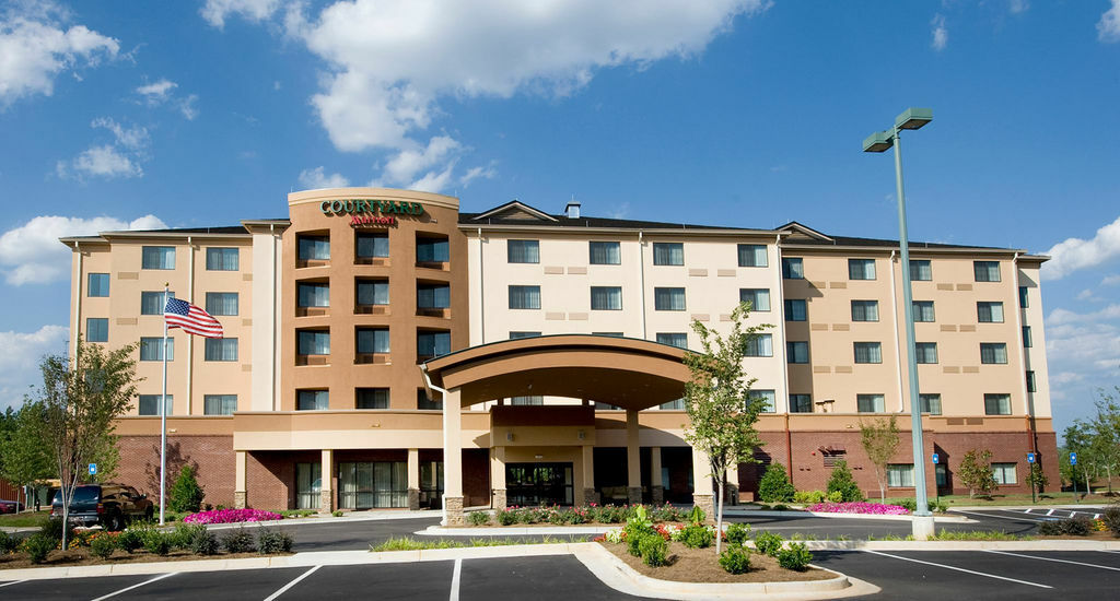 Courtyard By Marriott Atlanta Buford Mall Of Georgia Экстерьер фото